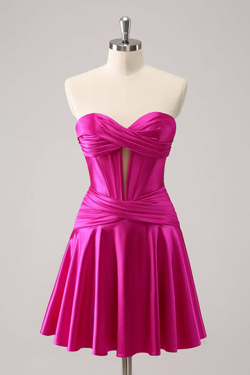 Vestido de fiesta corto con corsé y escote en forma de A fucsia